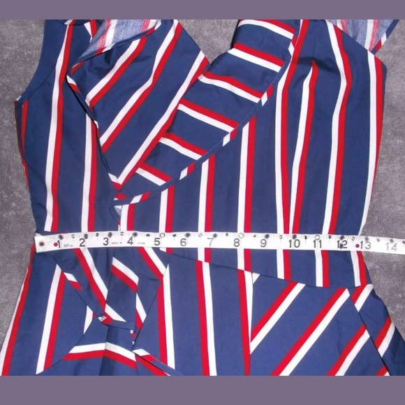 NWT Alice + Olivia Laflora Ruffle Stripe Dress 0 - Picture 8 of 8